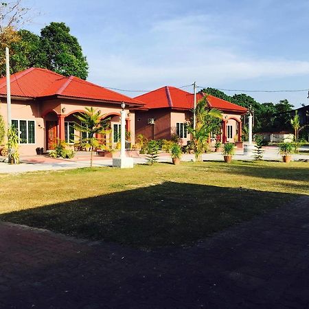 ハーモニー ゲストハウス Sdn Bhd Padang Mat Sirat エクステリア 写真