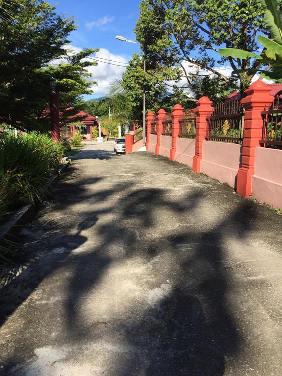 ハーモニー ゲストハウス Sdn Bhd Padang Mat Sirat エクステリア 写真